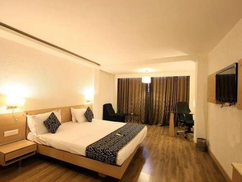 Hotel Manorama Vijayawada Exterior photo