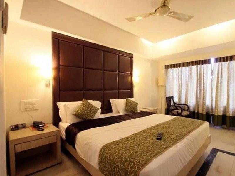 Hotel Manorama Vijayawada Exterior photo