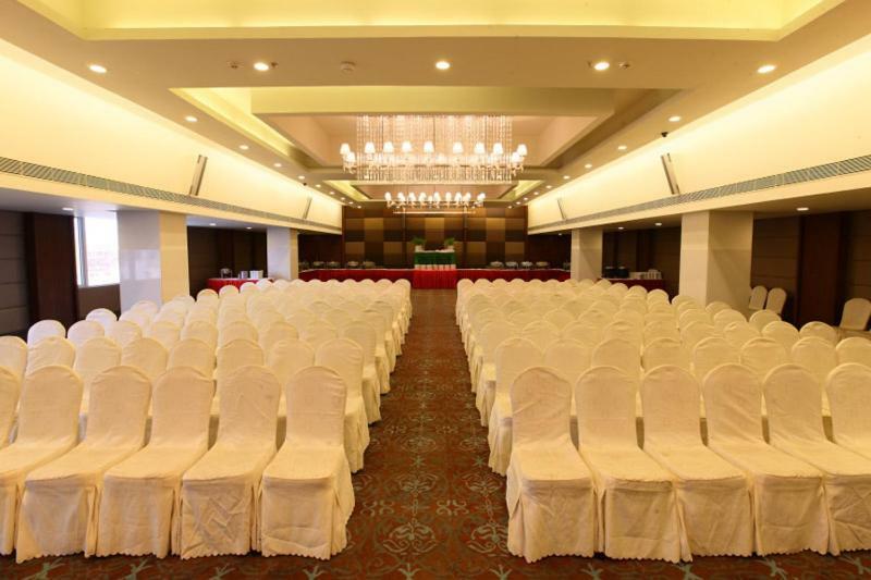 Hotel Manorama Vijayawada Exterior photo